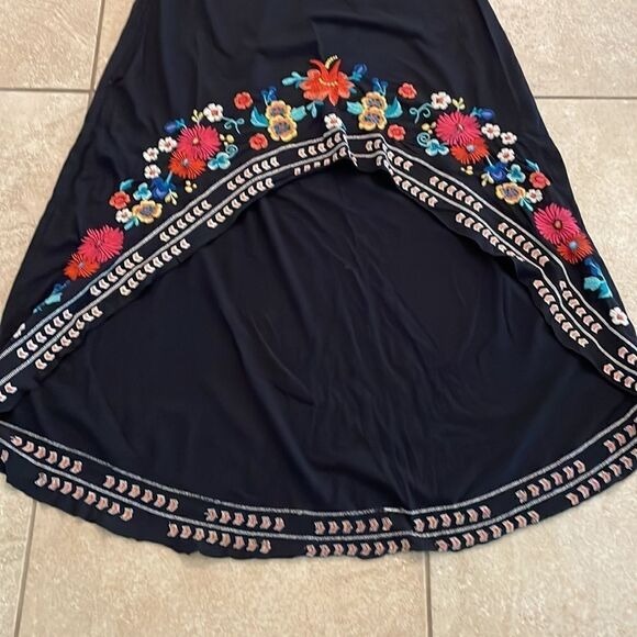 Johnny Was Short Sleeves Maxi Dress - Black - Size: Small - Picture 4 of 8